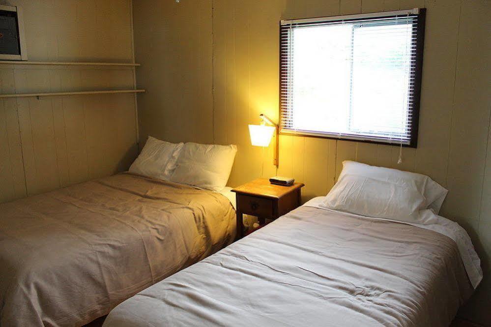 Mashkinonje Lodge Lavigne Екстер'єр фото